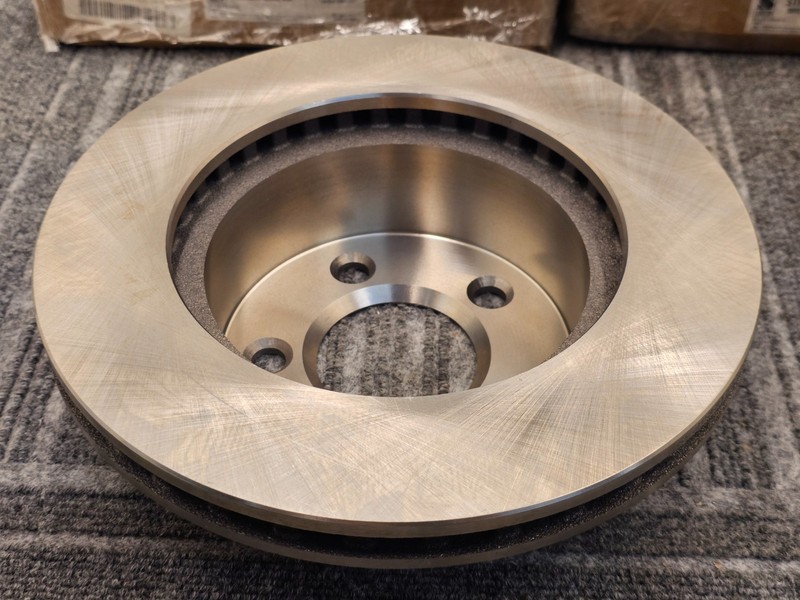 (QTY 2) Surestop STPL27110063 Front Brake Disc Vented For 1991-1994 Lincoln Town gallery