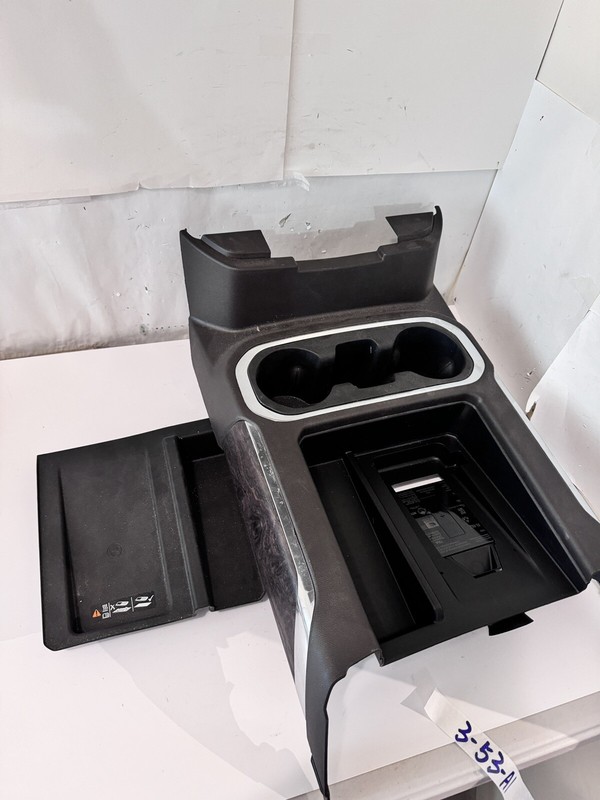 2020 SILVERADO SIERRA WIRELESS PHONE CHARGER UPGRADE KIT OEM