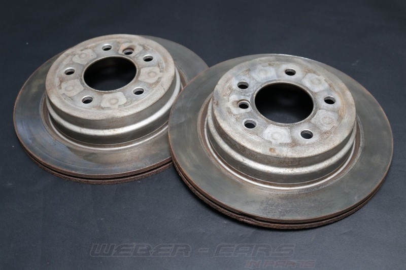 6864901 Rear Brake Discs + Pads 300X20MM OEM BMW X1 E84 16d 20dX 25iX 28iX gallery