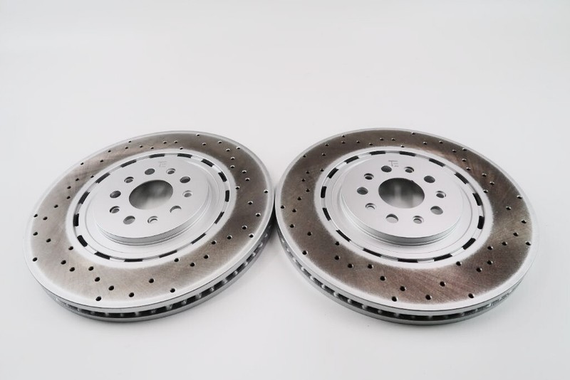 Maserati Quattroporte GTS 3.8 front brake disk rotors