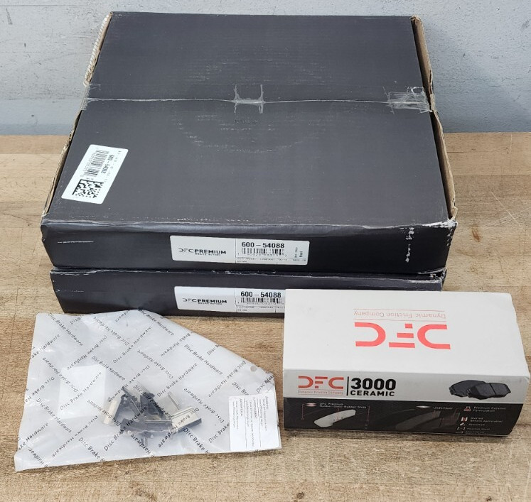 DFC Rear Brake Rotors 600-54088 & Ceramic Pads 1310-1377-00 -NEW/SEALED-