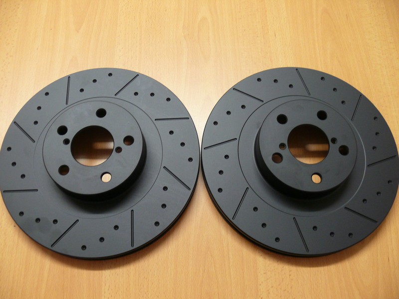 Leon Cupra R 1.8T drilled grooved black brake discs front rear Brembo 323 mm gallery