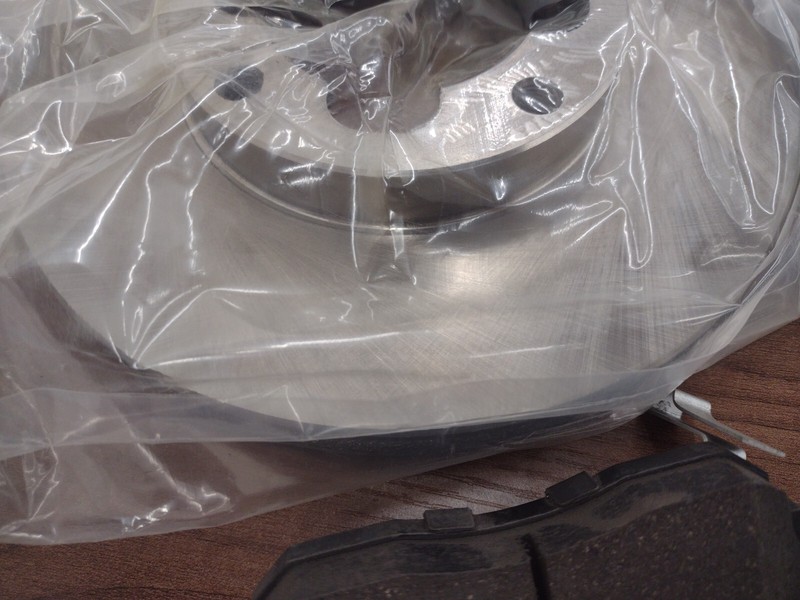 R1 Concepts Front Brakes/Rotor Kit, Compatible with 1987-94 Subaru Justy gallery
