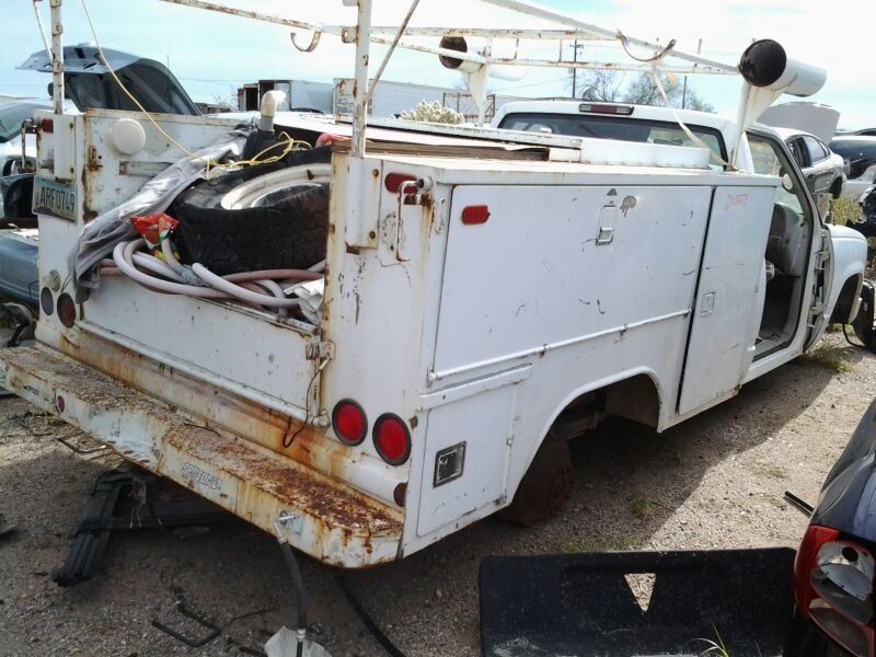 Rear Brakes Semi-floating Axle 8 Lug Wheel Fits 83-00 GMC 2500 PICKUP 145606 gallery