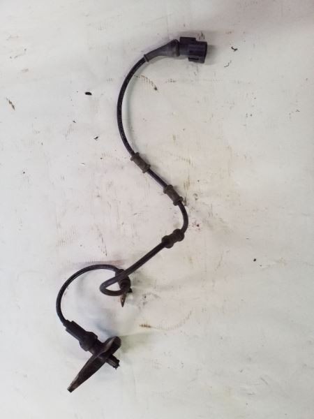 ABS Front Right Wheel Speed Sensor | Fits 00 01 02 03 04 05 06 07 Ford E150 E250
