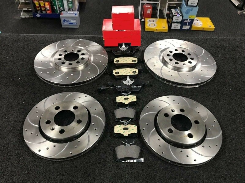 AUDI A7 3.0 TDI QUATTRO QUATTRO FRONT REAR DRILLED GROOVED BREMBO DISCS & PADS