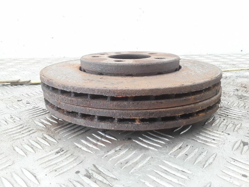 Seat Ibiza MK3 6L 1.2i 47kw 2003 LHD Petrol Front Brake Disc Set gallery