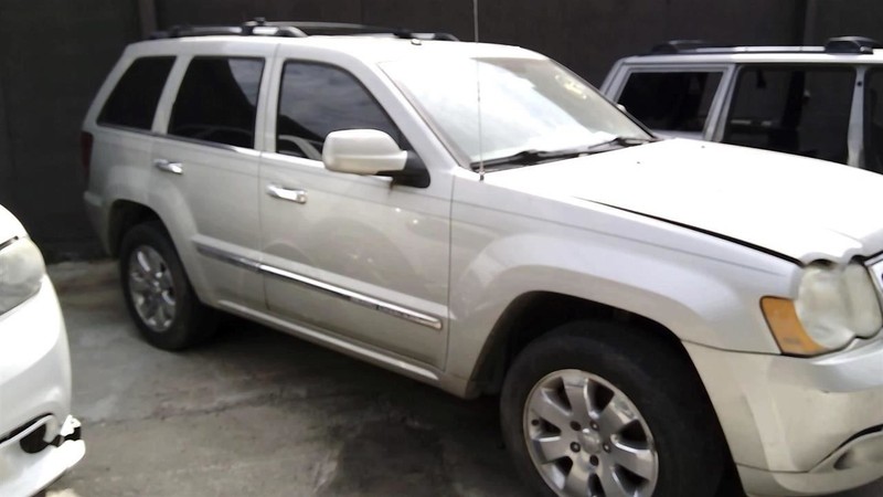 Front Brakes Excluding Srt Fits 05-10 GRAND CHEROKEE 1391296 gallery
