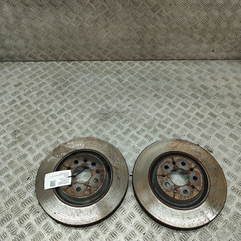 Maserati Levante SUV M161 Front Brake Disc Kit 670038175 3.0 Diesel 30562737 gallery