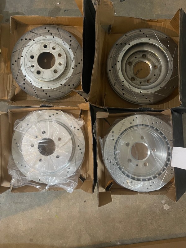 2003-2007 Cadillac CTS R1 Concepts USED Front NEW Rear Drilled/Slotted Rotors