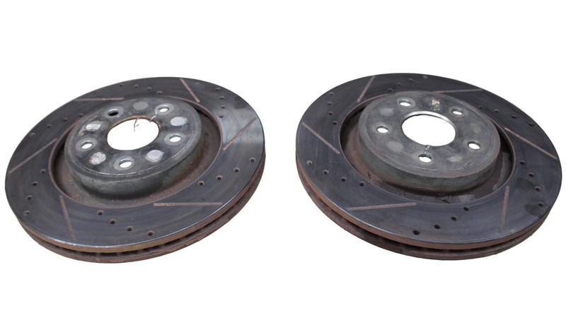 2006-2010 Jeep Grand Cherokee SRT8 Front Brake Rotor Pair Left Right Brembo OEM