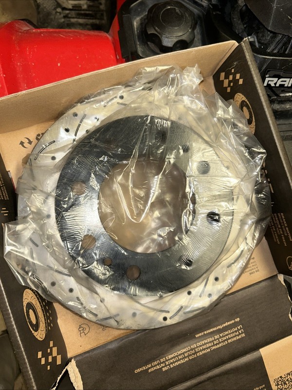 DS One Performance FRONT Rotors 325mm – DS1-56829 / 01-10 GMC SIERRA 2500/ Chevy gallery