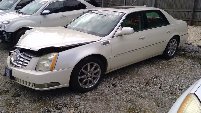 Front Brakes Brake Opt JL9 Fits 09-11 DTS 731352 gallery