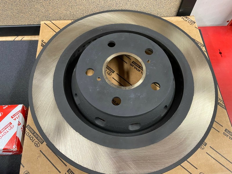 2009-2015 TOYOTA VENZA GENUINE NEW OEM FRONT & REAR BRAKE ROTORS TCMC PADS,SHIMS gallery