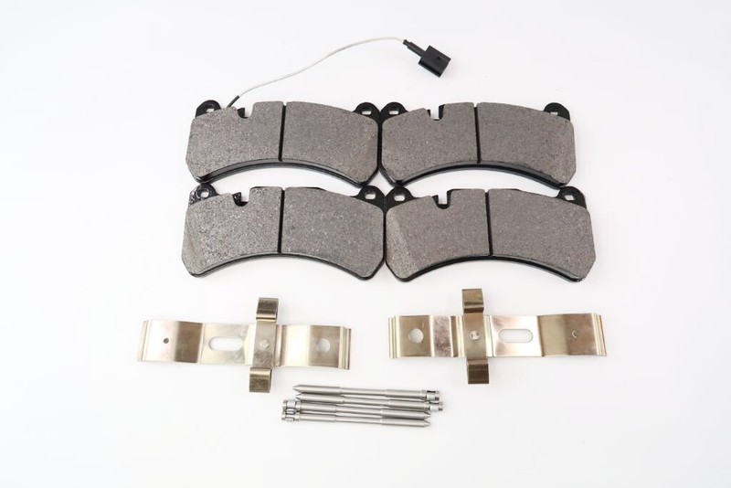 Maserati Ghibli Quattroporte front brake pads rotors + FREE oil filter #1320 gallery