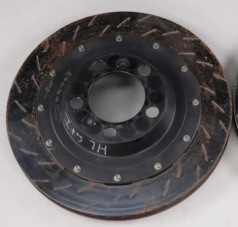 Porsche 991 GT3 Cup brake disc left rear 9913521078A used condition