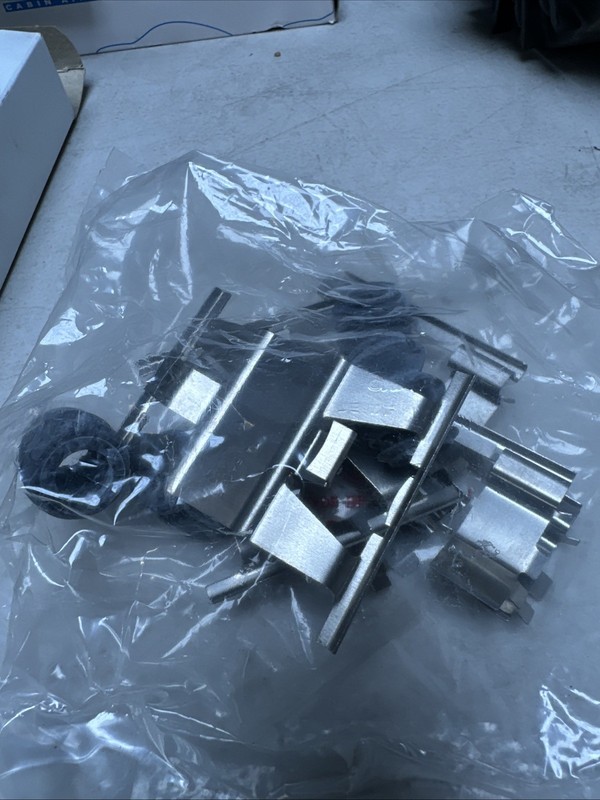 H5646 Disc Brake Hardware Kit Front gallery