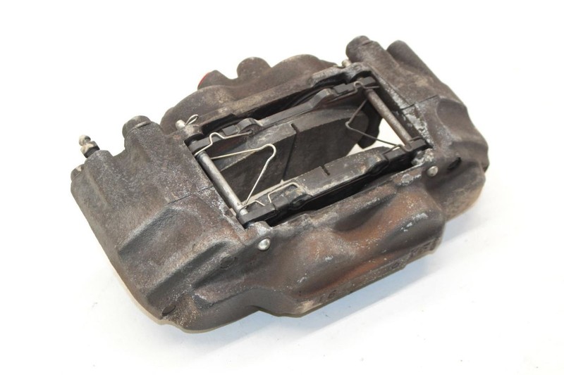 07-14 Toyota FJ Cruiser 4.0L RWD Driver Left Front Caliper Assembly gallery