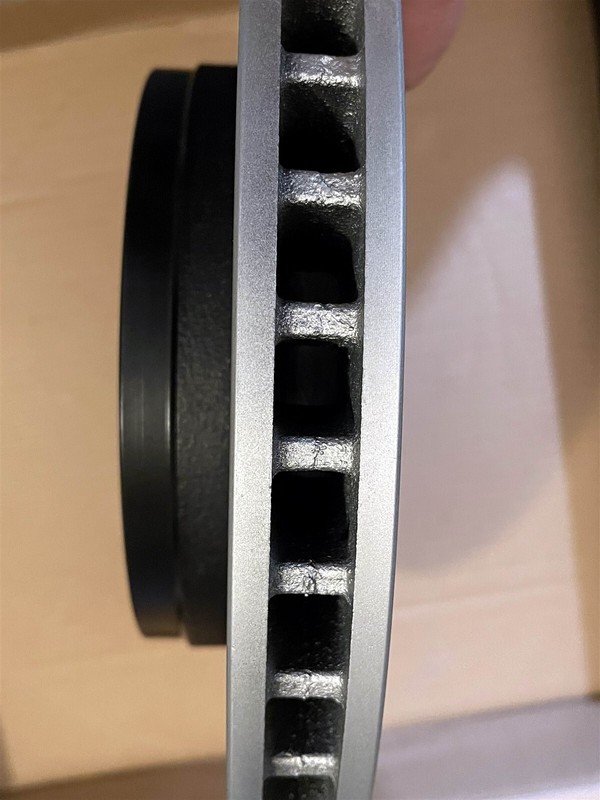 Raybestos 780518PER Advanced Technology Disc Brake Rotor - R300 Performance gallery