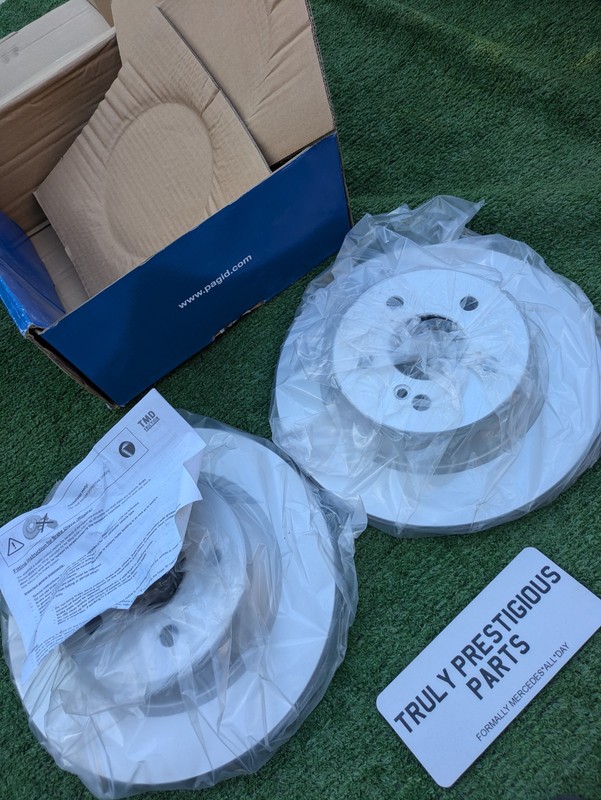 FOR MERCEDES E CLS CLASS E320 CDI S211 W211 PAGID 2x REAR BRAKE DISCS 300MM