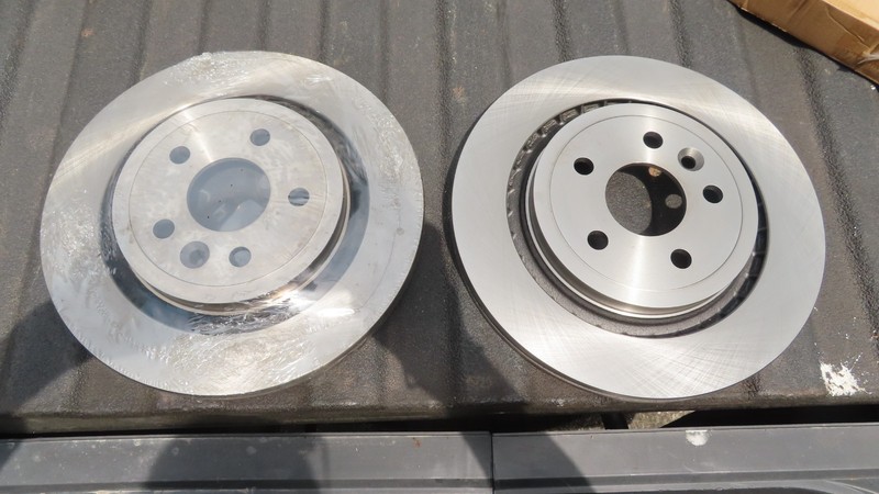 Volvo S60 S80 V60 XC70 V70 Rear Brake Discs 302mm 31471028 Duralast 34760 (2)