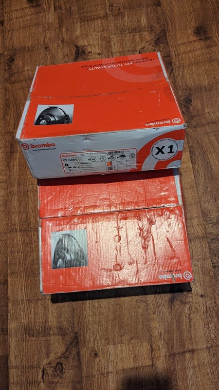 Brembo brake discs 09.C884.11 8020584225776 Rear (PAIR) Audi, Porsche,Volkswagen gallery