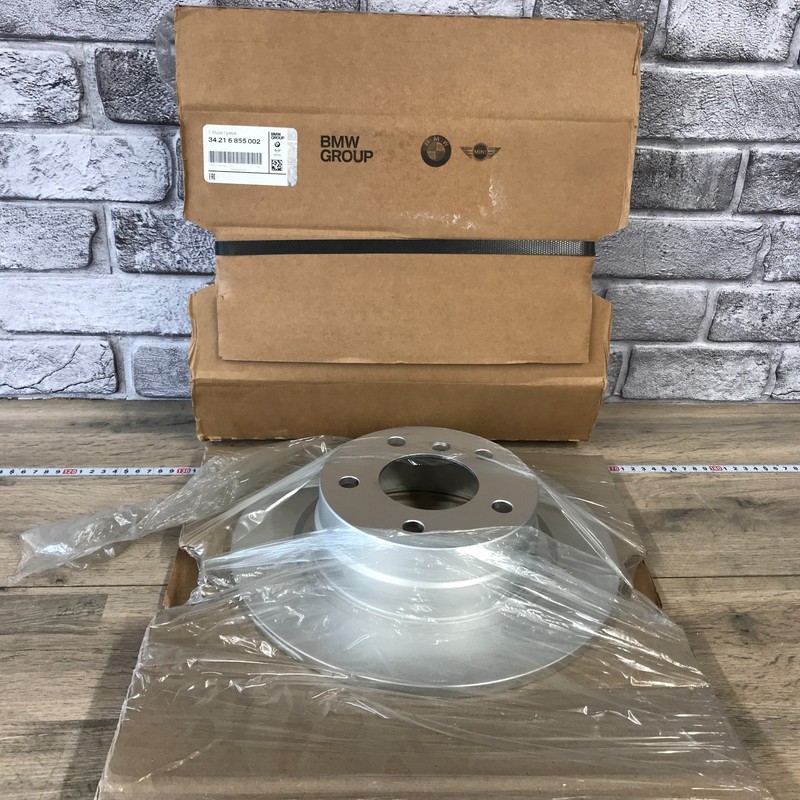 GENUINE BMW 1, 3 Series E81 E87, E90 E92 Brake Discs 34216855002. REAR PAIR. 16X gallery