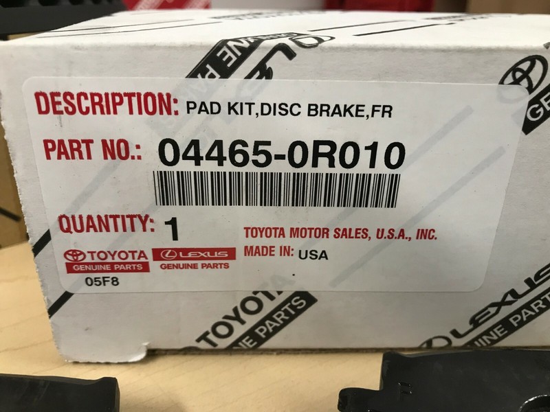 2013-2018 RAV4 LE NEW FRONT GENUINE TOYOTA BRAKE KIT OEM ROTORS PADS & SHIMS gallery